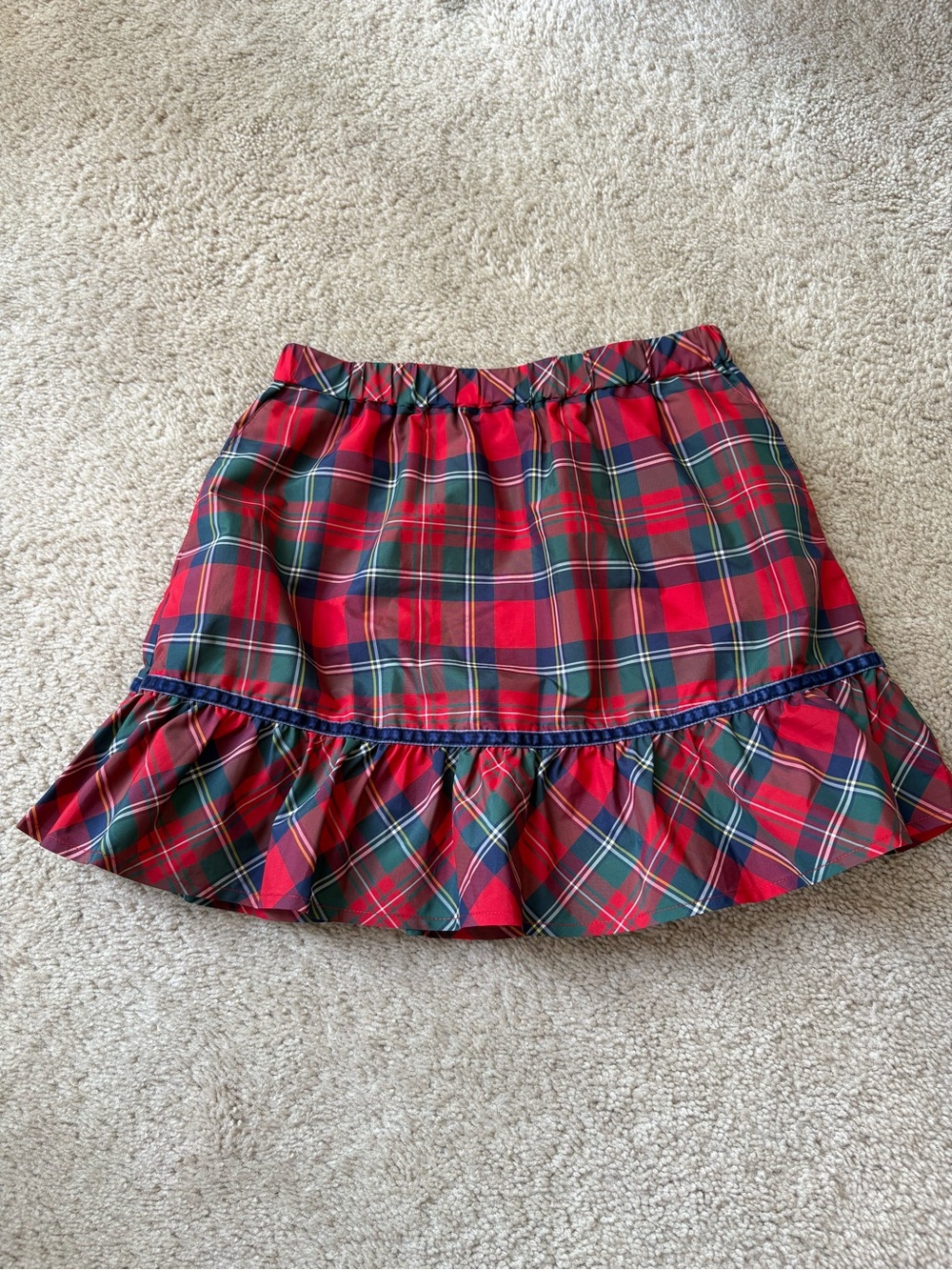 Vineyard Vines Red Green Plaid Ruffle Hem Mini Skirt with Pockets